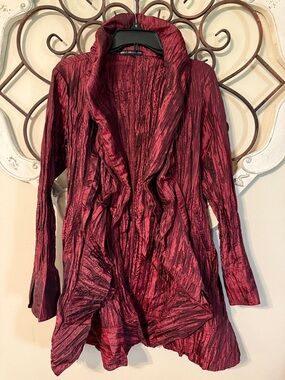 Carmen Marc Valvo Crinkled Ruffle Open Front Jacket - Burgundy